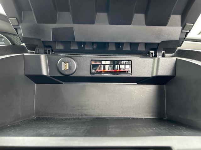 ソリオバンディット ハイブリッドＭＶ　ドライブレコーダー　ＥＴＣ　全周囲カメラ　ナビ　ＴＶ　オートクルーズコントロール　レーンアシスト　衝突被害軽減システム　両側スライド・片側電動　ＬＥＤヘッドランプ　スマートキー　アイドリングストップ（11枚目）