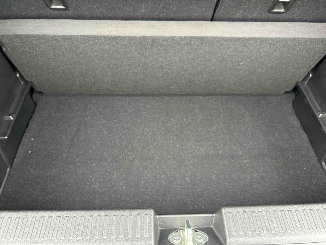 フロンクス ベースグレード　全周囲カメラ　クリアランスソナー　オートクルーズコントロール　レーンアシスト　衝突被害軽減システム　ナビ　ＴＶ　ＬＥＤヘッドランプ　アルミホイール　スマートキー　アイドリングストップ　電動格納ミラー（21枚目）