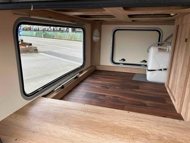 カムロード クレア　エボリューション５．３ｔｙｐｅＸ　キャンピングカー　ドライブレコーダー　ＥＴＣ　バックカメラ　ナビ　ＴＶ　電動格納ミラー　ＡＴ　エアコン　パワーウィンドウ（15枚目）