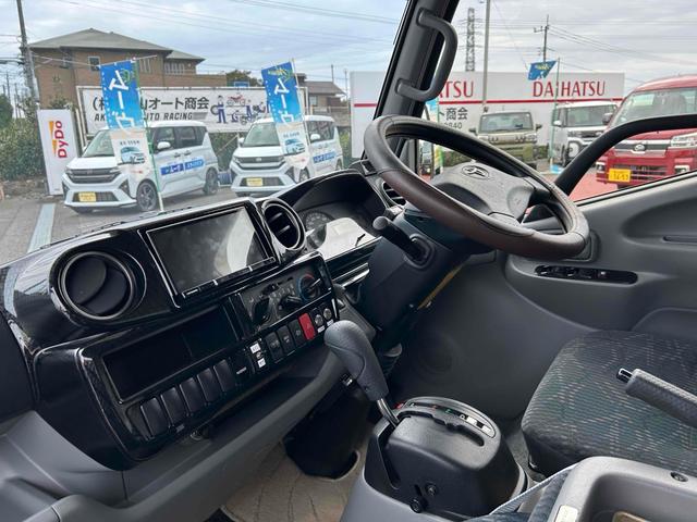 カムロード クレア　エボリューション５．３ｔｙｐｅＸ　キャンピングカー　ドライブレコーダー　ＥＴＣ　バックカメラ　ナビ　ＴＶ　電動格納ミラー　ＡＴ　エアコン　パワーウィンドウ（60枚目）