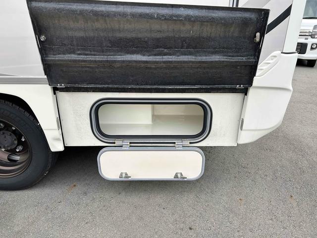 カムロード クレア　エボリューション５．３ｔｙｐｅＸ　キャンピングカー　ドライブレコーダー　ＥＴＣ　バックカメラ　ナビ　ＴＶ　電動格納ミラー　ＡＴ　エアコン　パワーウィンドウ（67枚目）