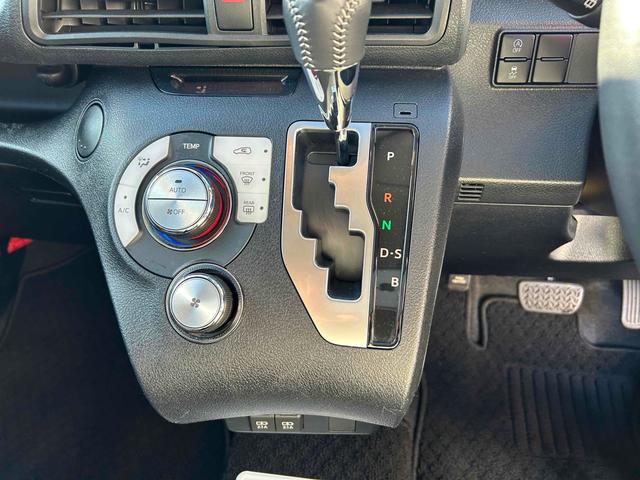 シエンタ G クエロ ドライブレコーダー ETC 全周囲カメラ TV クリアランスソナー 衝突被害軽減システム 両側電動スライドドア オートライト LEDヘッドランプ スマートキー アイドリングストップ 電動格納ミラー(8枚目)