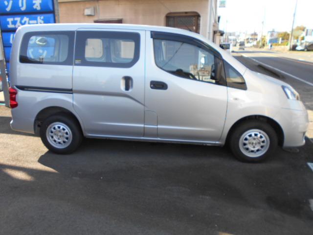 NV200バネットバン (3枚目)