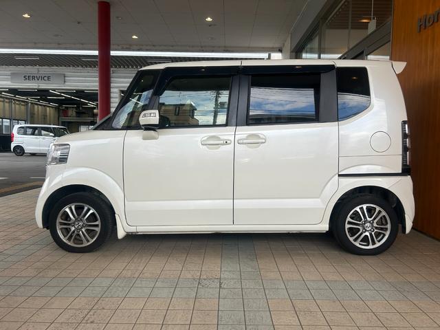 Ｎ－ＢＯＸ ＧＳＳパッケージ　両側電動スライドドア、ホンダ純正ナビ付き　Ｗ電動ドア　ダブルエアバック　サイドカーテンエアバック　スマートキー＆プッシュスタート　フルオートエアコン　キーレスエントリ　パワーウインドウ　横滑防止（5枚目）