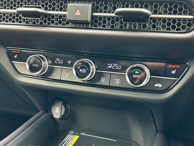 ZR-V e:HEVZ 当社デモカー、ナビ、マルチビューカメラ、禁煙車、ドラレコ3カメラ、etc、保証1年付き AW Pセンサー レザー Bカメラ サイドエアバック パワ-シ-ト ナビTV LEDヘッドライト USB接続(32枚目)