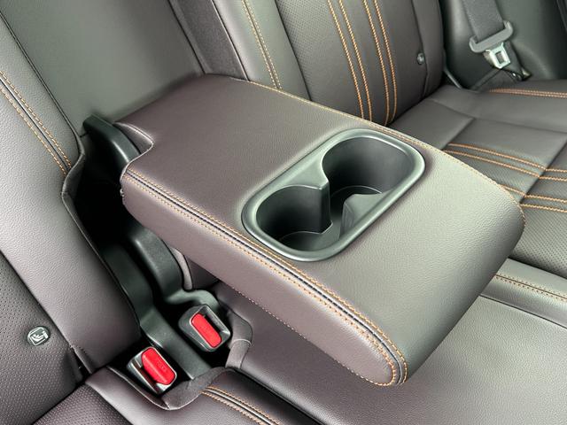 ZR-V e:HEVZ 当社デモカー、ナビ、マルチビューカメラ、禁煙車、ドラレコ3カメラ、etc、保証1年付き AW Pセンサー レザー Bカメラ サイドエアバック パワ-シ-ト ナビTV LEDヘッドライト USB接続(50枚目)