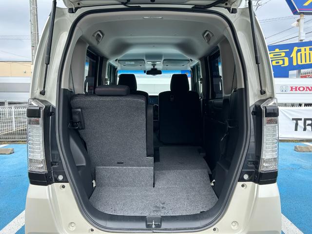 Ｎ－ＢＯＸカスタム ２トーンカラースタイルＧ・Ａパッケージ　ワンオーナー、ナビ、ｅｔｃ、バックカメラ付き　盗難防止装置　ＥＳＣ　ＥＴＣ付き　スマートキープッシュスタート　オートエアコン　アイドリングストップ　キーフリー　ベンチシート　ＡＢＳ　エアバッグ　地デジ（55枚目）