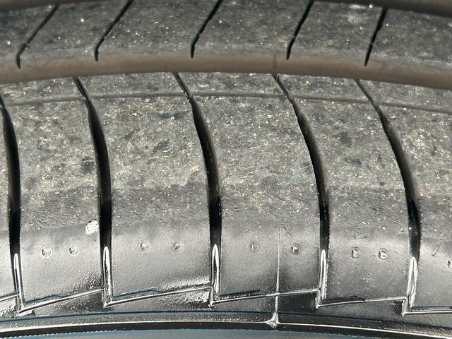 ヴェゼル ｅ：ＨＥＶＸ・ＨｕＮＴパッケージ　当社デモカー、禁煙車、９インチナビ、ドラレコ前後、ＥＴＣ、メーカー保証付き　盗難防止システム　アルミホイール　地デジフルセグ　サイドエアバッグ　Ｂカメラ　クリアランスソナー　横滑り防止機能　禁煙（18枚目）