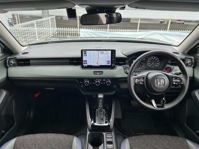 ヴェゼル ｅ：ＨＥＶＸ・ＨｕＮＴパッケージ　当社デモカー、禁煙車、９インチナビ、ドラレコ前後、ＥＴＣ、メーカー保証付き　盗難防止システム　アルミホイール　地デジフルセグ　サイドエアバッグ　Ｂカメラ　クリアランスソナー　横滑り防止機能　禁煙（19枚目）