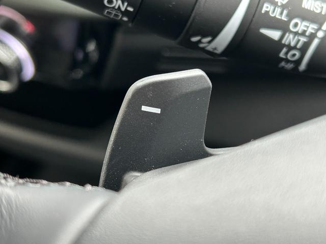 ヴェゼル ｅ：ＨＥＶＸ・ＨｕＮＴパッケージ　当社デモカー、禁煙車、９インチナビ、ドラレコ前後、ＥＴＣ、メーカー保証付き　盗難防止システム　アルミホイール　地デジフルセグ　サイドエアバッグ　Ｂカメラ　クリアランスソナー　横滑り防止機能　禁煙（24枚目）