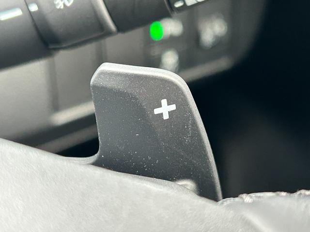 ヴェゼル ｅ：ＨＥＶＸ・ＨｕＮＴパッケージ　当社デモカー、禁煙車、９インチナビ、ドラレコ前後、ＥＴＣ、メーカー保証付き　盗難防止システム　アルミホイール　地デジフルセグ　サイドエアバッグ　Ｂカメラ　クリアランスソナー　横滑り防止機能　禁煙（25枚目）