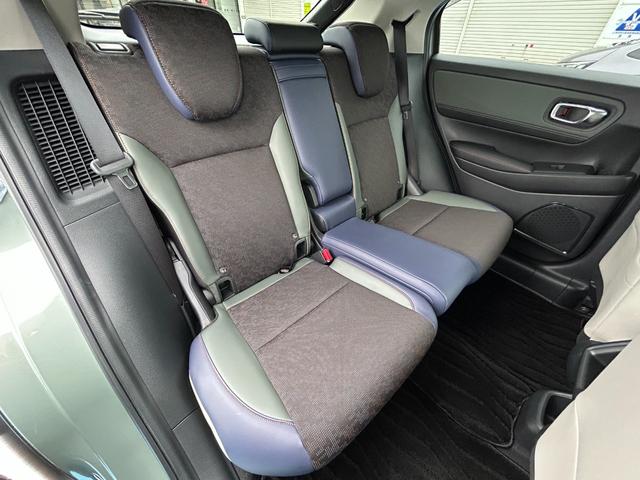 ヴェゼル ｅ：ＨＥＶＸ・ＨｕＮＴパッケージ　当社デモカー、禁煙車、９インチナビ、ドラレコ前後、ＥＴＣ、メーカー保証付き　盗難防止システム　アルミホイール　地デジフルセグ　サイドエアバッグ　Ｂカメラ　クリアランスソナー　横滑り防止機能　禁煙（49枚目）