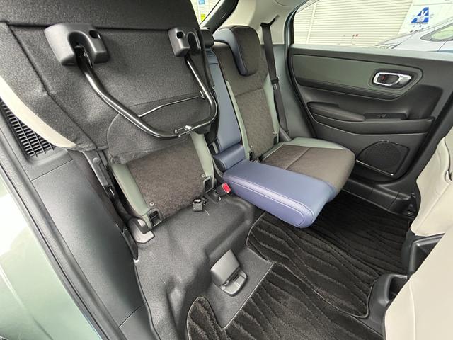 ヴェゼル ｅ：ＨＥＶＸ・ＨｕＮＴパッケージ　当社デモカー、禁煙車、９インチナビ、ドラレコ前後、ＥＴＣ、メーカー保証付き　盗難防止システム　アルミホイール　地デジフルセグ　サイドエアバッグ　Ｂカメラ　クリアランスソナー　横滑り防止機能　禁煙（50枚目）