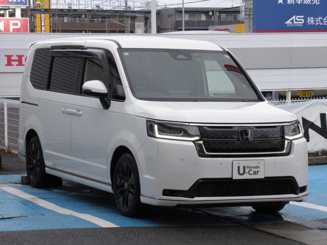 ステップワゴン ｅ：ＨＥＶスパーダ　ワンオーナー、１１．４インチナビ、１５．インチ後席モニター、ドラレコ３カメラ、ＥＴＣ、リヤガラス５面スモーク、バックカメラ、保証１年付き　アルミ　１オーナー　フルオートエアコン　メモリナビ　ＥＳＣ（8枚目）