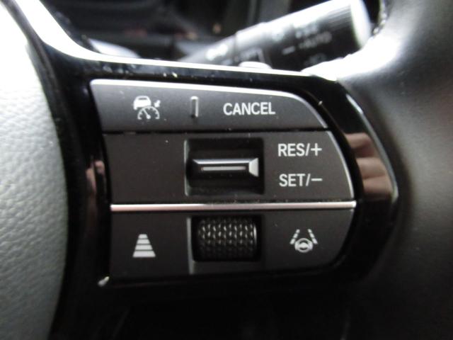 ステップワゴン ｅ：ＨＥＶスパーダ　ワンオーナー、１１．４インチナビ、１５．インチ後席モニター、ドラレコ３カメラ、ＥＴＣ、リヤガラス５面スモーク、バックカメラ、保証１年付き　アルミ　１オーナー　フルオートエアコン　メモリナビ　ＥＳＣ（22枚目）