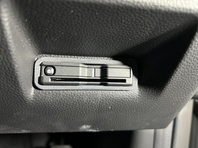 ステップワゴン ｅ：ＨＥＶスパーダ　ワンオーナー、１１．４インチナビ、１５．インチ後席モニター、ドラレコ３カメラ、ＥＴＣ、リヤガラス５面スモーク、バックカメラ、保証１年付き　アルミ　１オーナー　フルオートエアコン　メモリナビ　ＥＳＣ（35枚目）