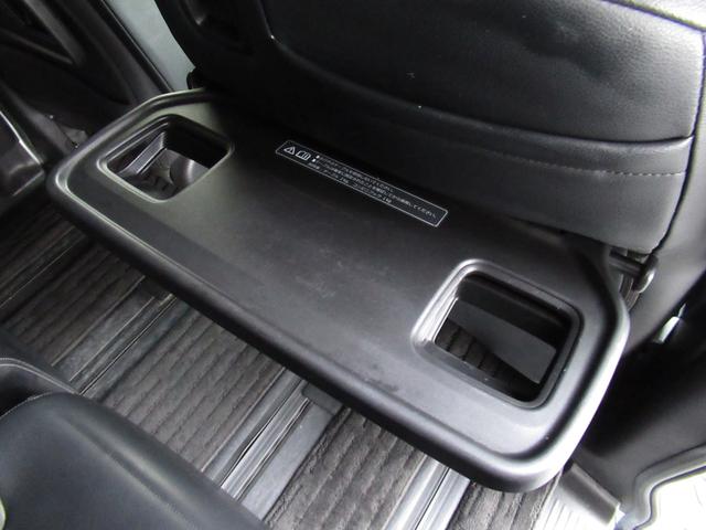 ステップワゴン ｅ：ＨＥＶスパーダ　ワンオーナー、１１．４インチナビ、１５．インチ後席モニター、ドラレコ３カメラ、ＥＴＣ、リヤガラス５面スモーク、バックカメラ、保証１年付き　アルミ　１オーナー　フルオートエアコン　メモリナビ　ＥＳＣ（47枚目）