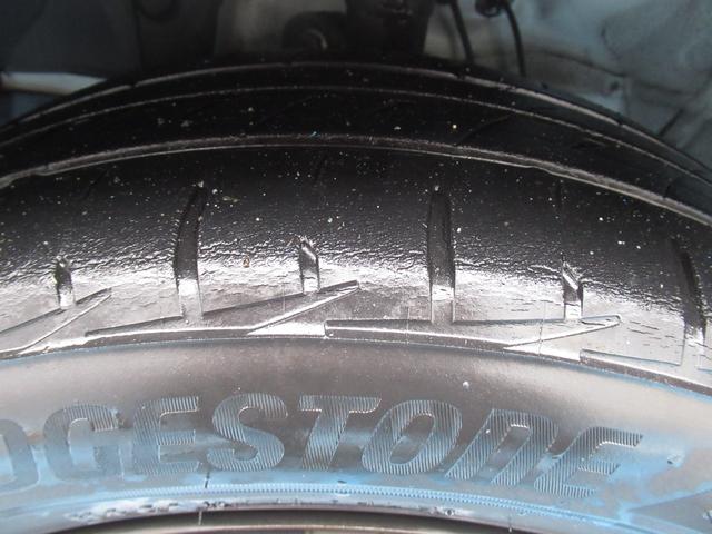 フィットハイブリッド Ｌホンダセンシング　ワンオーナー、ナビ、バックカメラ、保証１年付き　軽減ブレーキ　Ｒカメ　ＬＥＤ　横滑り防止　メモリーナビ　フルセグテレビ　ナビＴＶ　パワーステアリング　盗難防止装置　オートクルーズ　ＡＢＳ　スマートキー（15枚目）