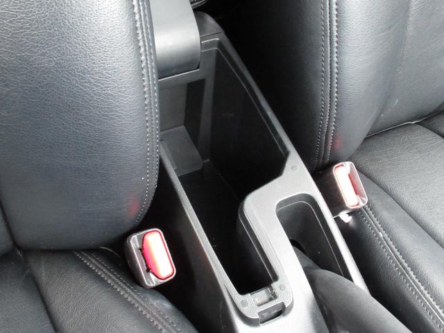 フィットハイブリッド Ｌホンダセンシング　ワンオーナー、ナビ、バックカメラ、保証１年付き　軽減ブレーキ　Ｒカメ　ＬＥＤ　横滑り防止　メモリーナビ　フルセグテレビ　ナビＴＶ　パワーステアリング　盗難防止装置　オートクルーズ　ＡＢＳ　スマートキー（38枚目）