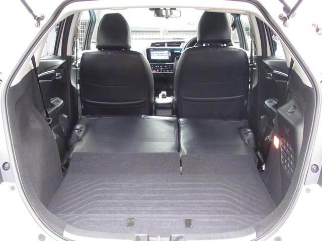 フィットハイブリッド Ｌホンダセンシング　ワンオーナー、ナビ、バックカメラ、保証１年付き　軽減ブレーキ　Ｒカメ　ＬＥＤ　横滑り防止　メモリーナビ　フルセグテレビ　ナビＴＶ　パワーステアリング　盗難防止装置　オートクルーズ　ＡＢＳ　スマートキー（44枚目）