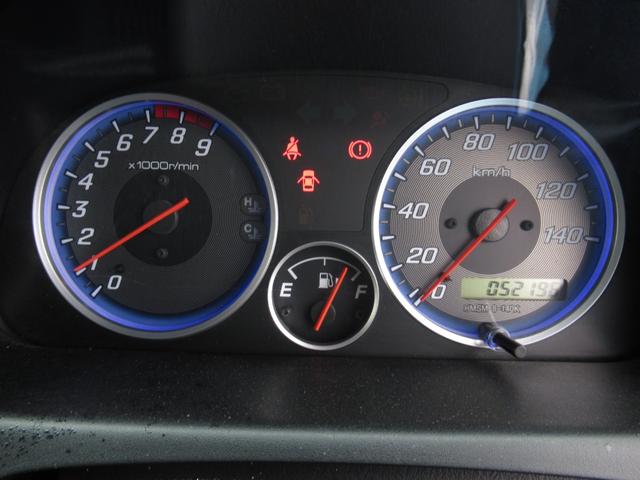 �X�|�[�e�B�[�ȃC���[�W�̃��[�^�[��z�u�����C���p�l�̓X�b�L���Ƃ��ċߑ�I�ȕ��͋C��