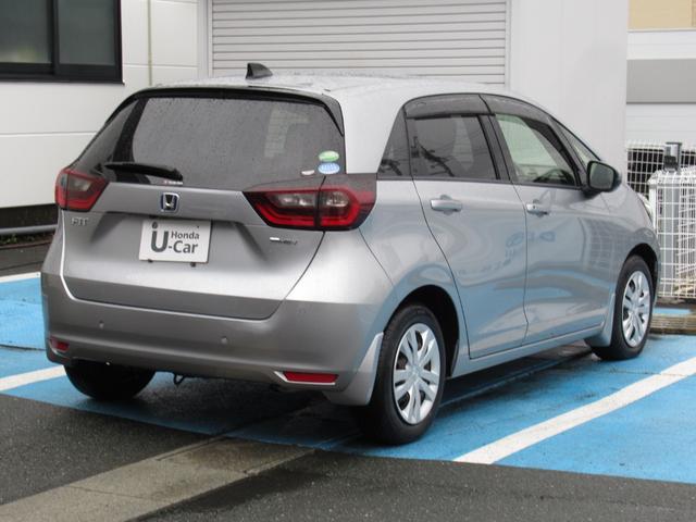 フィット ｅ：ＨＥＶホーム　ワンオーナー、ナビ、ドラレコ前後、バックカメラ、保証１年付き　前後誤発進抑制機能　クリソナ　助手席エアバッグ　運転席エアバッグ　１オナ　アイドリングストップ　ＬＥＤライト　ＵＳＢ接続　バックカメラ（10枚目）