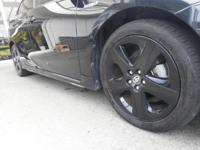 プリウス Sツーリングセレクション エアロ 9型TVナビ バックカメラ 黒革シート(5枚目)