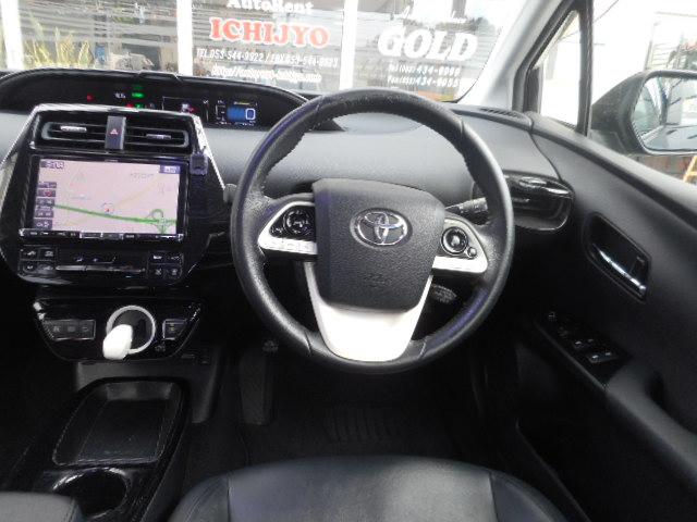 プリウス Sツーリングセレクション エアロ 9型TVナビ バックカメラ 黒革シート(10枚目)