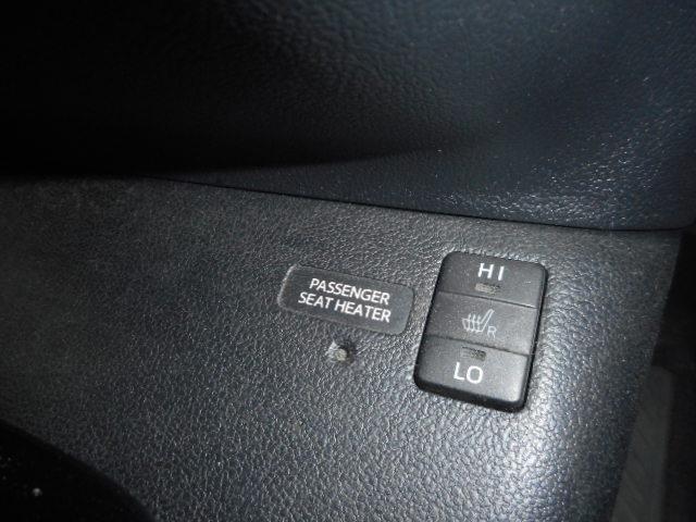 プリウス Sツーリングセレクション エアロ 9型TVナビ バックカメラ 黒革シート(16枚目)