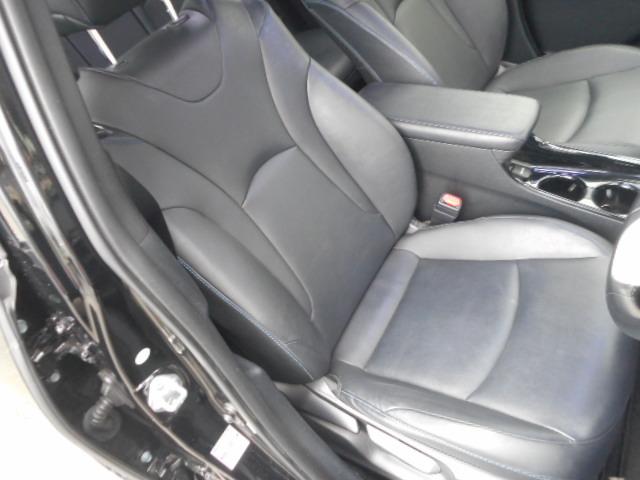 プリウス Sツーリングセレクション エアロ 9型TVナビ バックカメラ 黒革シート(17枚目)