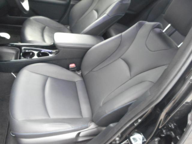 プリウス Sツーリングセレクション エアロ 9型TVナビ バックカメラ 黒革シート(18枚目)