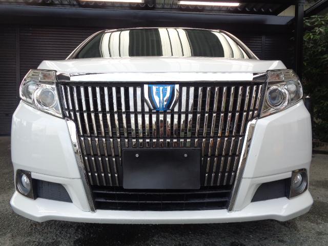 エスクァイア ハイブリッドＧｉ　禁煙車　７人乗り　純正９インチナビ／ＴＶ／ＣＤ／Ｂｌｕｅｔｏｏｔｈ／ＳＤ再生　バックカメラ　ドライブレコーダー　ＥＴＣ　両側パワースライドドア　ＬＥＤヘッドライト　純正１５アルミ　スマートキー２本（7枚目）