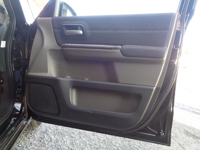 フリードハイブリッド ハイブリッド・Ｇホンダセンシング　禁煙車　７人乗　純正ナビ／ＴＶ／ＤＶＤ／ＣＤ／Ｂｌｕｅｔｏｏｔｈ／ＳＤ再生　バックカメラ　ドラレコ　ＥＴＣ　両側パワースライドドア　ＬＥＤヘッドライト　プッシュスタート　スマートキー２本（24枚目）