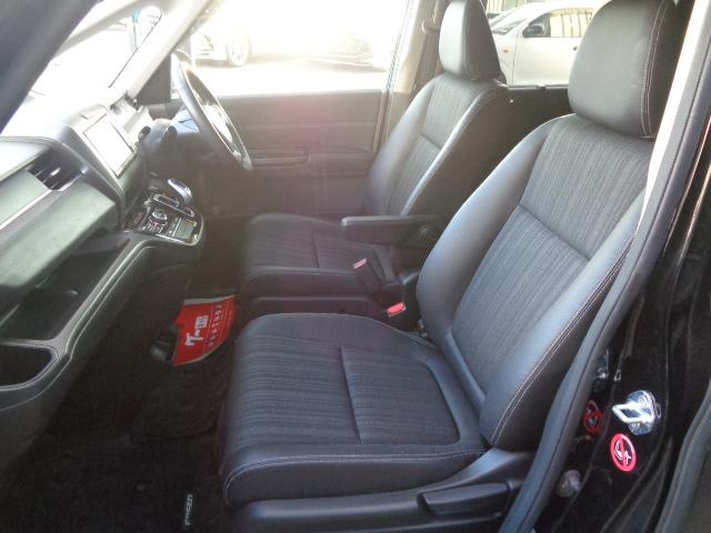 フリードハイブリッド ハイブリッド・Ｇホンダセンシング　禁煙車　７人乗　純正ナビ／ＴＶ／ＤＶＤ／ＣＤ／Ｂｌｕｅｔｏｏｔｈ／ＳＤ再生　バックカメラ　ドラレコ　ＥＴＣ　両側パワースライドドア　ＬＥＤヘッドライト　プッシュスタート　スマートキー２本（28枚目）