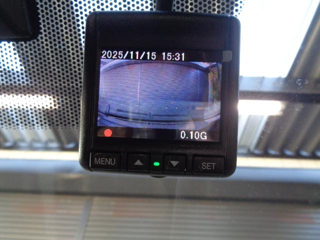 フリードハイブリッド ハイブリッド・Ｇホンダセンシング　禁煙車　７人乗　純正ナビ／ＴＶ／ＤＶＤ／ＣＤ／Ｂｌｕｅｔｏｏｔｈ／ＳＤ再生　バックカメラ　ドラレコ　ＥＴＣ　両側パワースライドドア　ＬＥＤヘッドライト　プッシュスタート　スマートキー２本（37枚目）