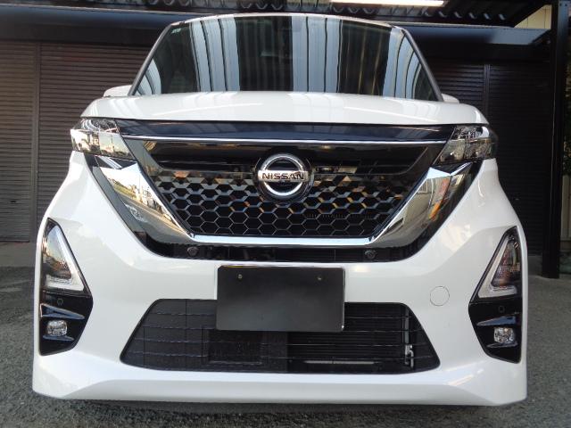 ルークス ハイウェイスター　Ｘ　禁煙車　純正９インチナビ／ＴＶ／ＤＶＤ／ＣＤ／Ｂｌｕｅｔｏｏｔｈ／ＳＤ再生　全方位モニター　ドラレコ　ＥＴＣ　パワスライドドア　ＬＥＤヘッドライト　クリアランスソナー　スマートキー２本（7枚目）