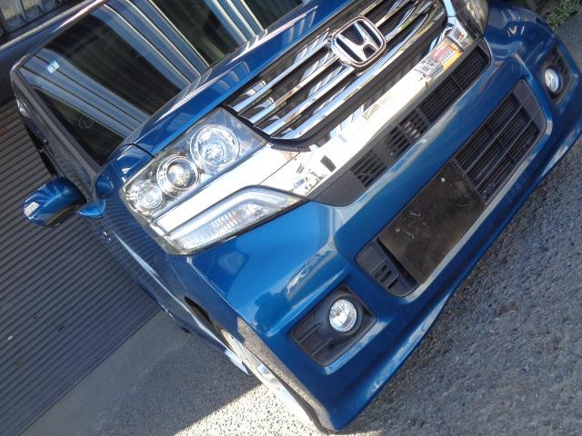 Ｎ－ＢＯＸカスタム Ｇ・Ｌパッケージ　禁煙車　カロッツェリアナビ／ＴＶ／ＣＤ／Ｂｌｕｅｔｏｏｔｈ　ＥＴＣ　左パワスライドドア　純正１４インチアルミ　ＨＩＤヘッドライト　ベンチシート　プッシュスタート　スマートキー２本（12枚目）