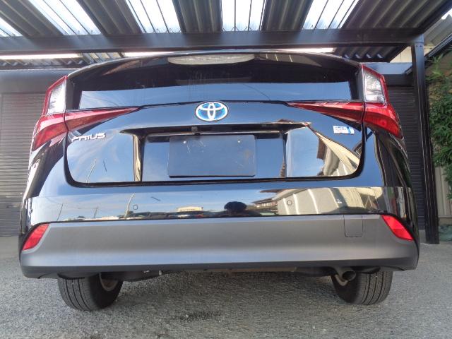 プリウス Ｓ　禁煙車　純正ナビ／Ｂｌｕｅｔｏｏｔｈ　バックカメラ　ＥＴＣ　トヨタセーフティ　ＬＥＤヘッドライト　オートライト　クリアランスソナー　１００ｖ電源　純正１５インチアルミ　スマートキー２本（11枚目）