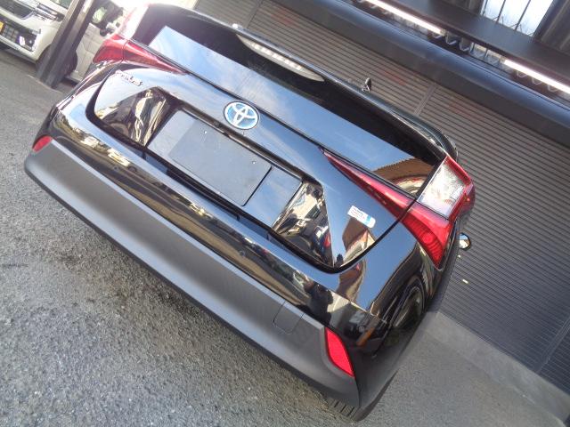 プリウス Ｓ　禁煙車　純正ナビ／Ｂｌｕｅｔｏｏｔｈ　バックカメラ　ＥＴＣ　トヨタセーフティ　ＬＥＤヘッドライト　オートライト　クリアランスソナー　１００ｖ電源　純正１５インチアルミ　スマートキー２本（16枚目）