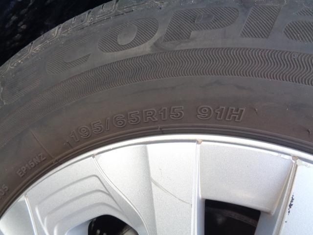 プリウス Ｓ　禁煙車　純正ナビ／Ｂｌｕｅｔｏｏｔｈ　バックカメラ　ＥＴＣ　トヨタセーフティ　ＬＥＤヘッドライト　オートライト　クリアランスソナー　１００ｖ電源　純正１５インチアルミ　スマートキー２本（23枚目）