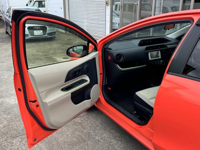 アクア Ｓ　純正ナビＴＶ　Ｂカメラ　ＥＴＣ（26枚目）