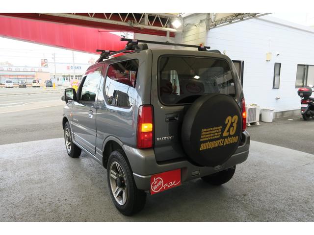 ジムニー ランドベンチャー　４ＷＤ　キーレス　５速マニュアル　ＥＴＣ　ハーフレザー　シートヒーター　純正１６インチアルミ　ディスプレイオーディオ（6枚目）