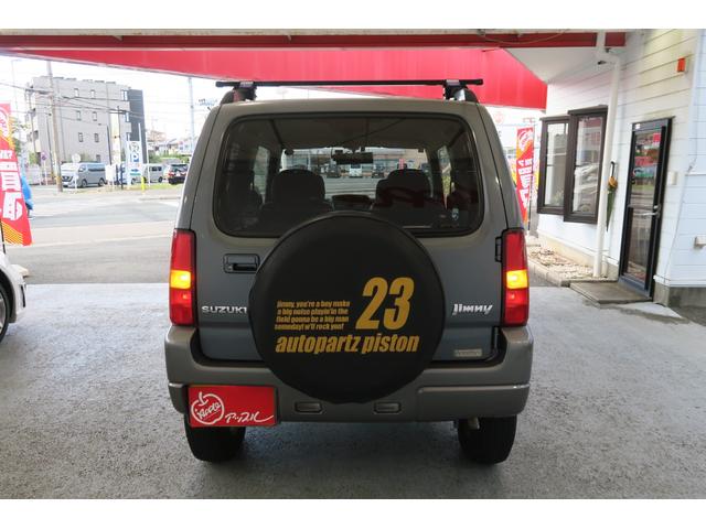 ジムニー ランドベンチャー　４ＷＤ　キーレス　５速マニュアル　ＥＴＣ　ハーフレザー　シートヒーター　純正１６インチアルミ　ディスプレイオーディオ（7枚目）