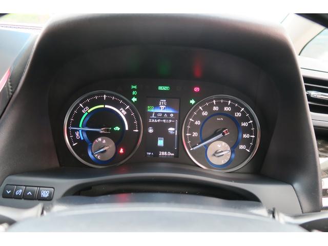 アルファードハイブリッド SR 純正後席ディスプレイ 純正9インチナビ LEDヘッドランプ パワーバックドア 両側パワースライドドア LEDヘッドランプ 前席パワーシート クルーズコントロール スペアタイヤ バックカメラ(9枚目)