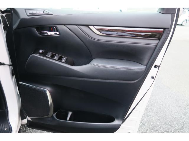 アルファードハイブリッド SR 純正後席ディスプレイ 純正9インチナビ LEDヘッドランプ パワーバックドア 両側パワースライドドア LEDヘッドランプ 前席パワーシート クルーズコントロール スペアタイヤ バックカメラ(38枚目)