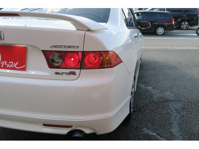 アコード ユーロＲ　社外ナビ　フルセグＴＶ　無限サス　ＪＳレーシングマフラー（27枚目）