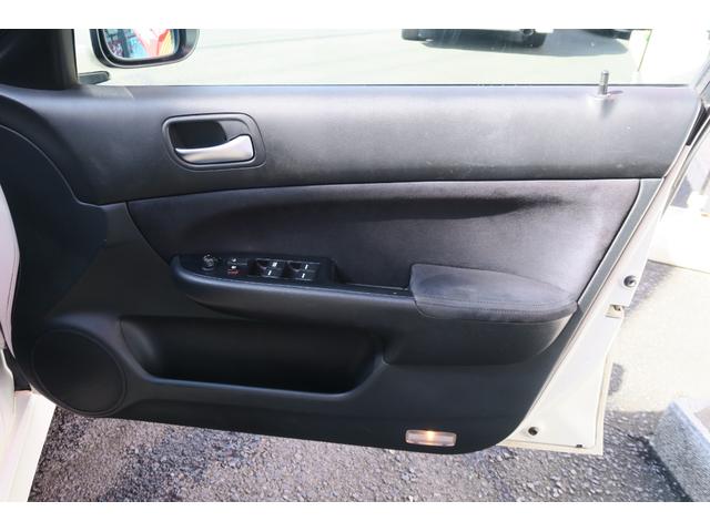 アコード ユーロＲ　社外ナビ　フルセグＴＶ　無限サス　ＪＳレーシングマフラー（31枚目）