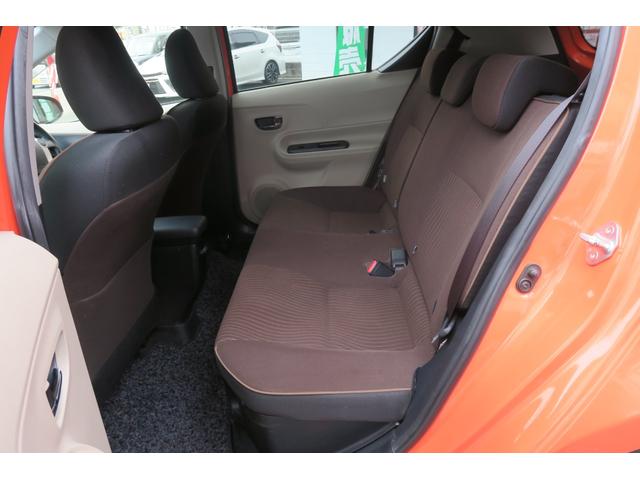 アクア Ｇ　エアロ　ユーザー買取車　スマートキー　バックカメラ　ＬＥＤヘッドランプ　デアイサー　シートヒーター　革巻きステアリング　１５インチ純正アルミ（19枚目）