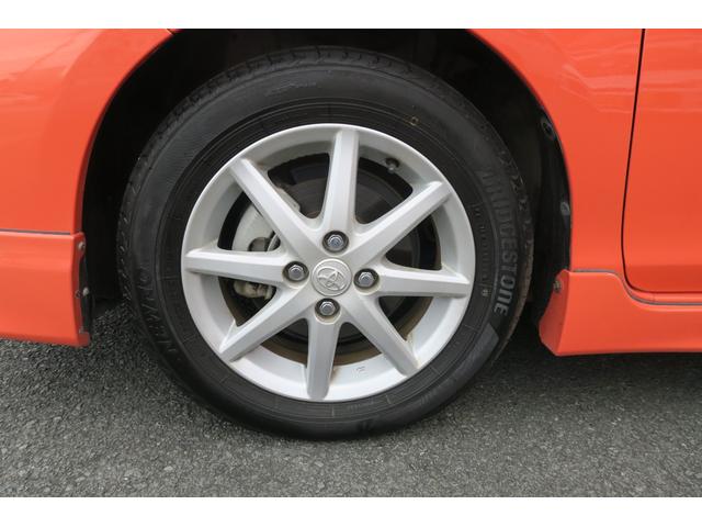 アクア Ｇ　エアロ　ユーザー買取車　スマートキー　バックカメラ　ＬＥＤヘッドランプ　デアイサー　シートヒーター　革巻きステアリング　１５インチ純正アルミ（21枚目）