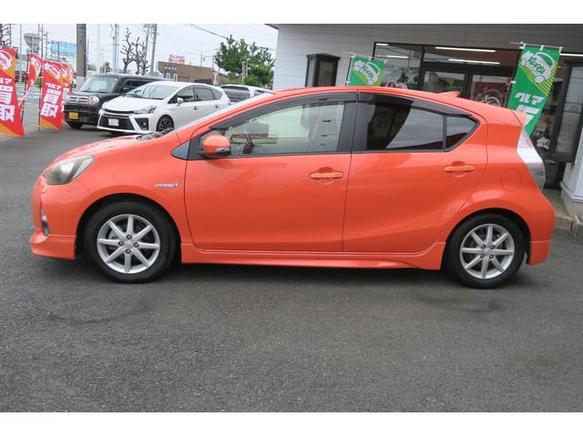 アクア Ｇ　エアロ　ユーザー買取車　スマートキー　バックカメラ　ＬＥＤヘッドランプ　デアイサー　シートヒーター　革巻きステアリング　１５インチ純正アルミ（24枚目）